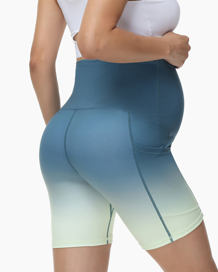 Weekday – Nahtlose Yoga-Leggings-Shorts aus Polyamid in Stahlblau
